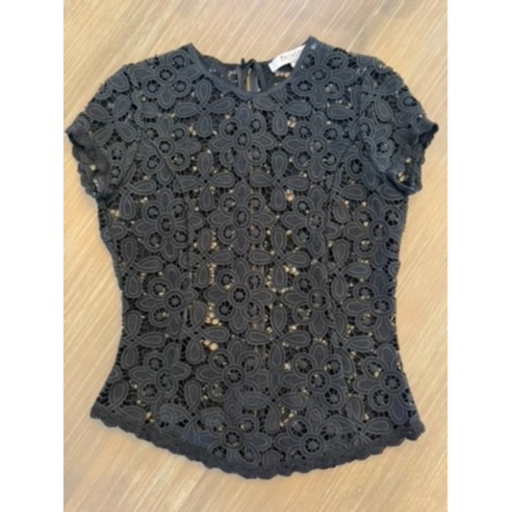 Exclusive for Intermix Navy Blue Floral Guipure Lace Short Sleeve Top Petite P